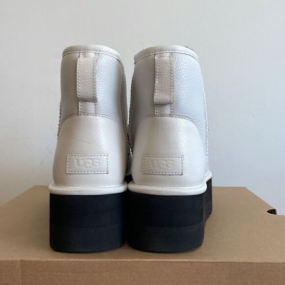 UGG Classic Mini Platform Ultra Matte White Women Size 11 - Picture 11 of 15